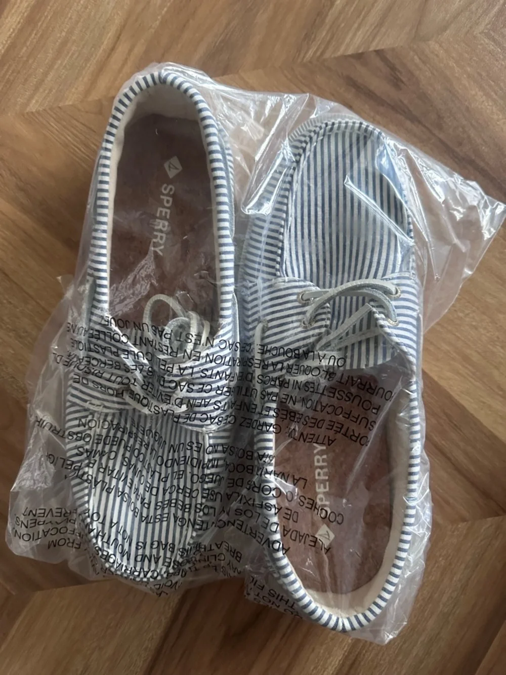 Sperry NWT Original 2 Eye Boat shoes Top Siders navy & white women’s 11